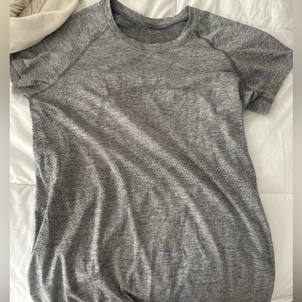 Lululemon Swiftly Tech